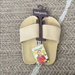 Feelgoodz Easy Day Slide Ponderosa Khaki Sandals Sz X-Small (5)
